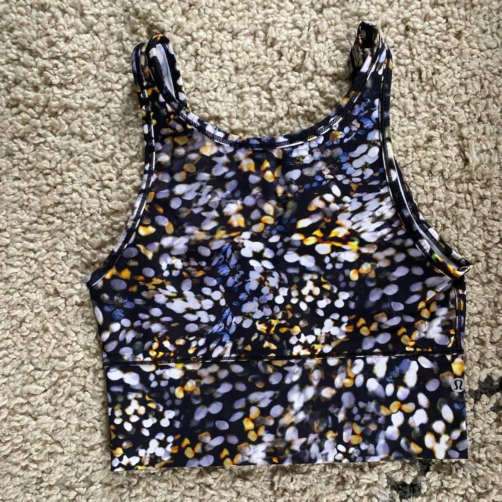 lululemon power pivot tank - size 4
